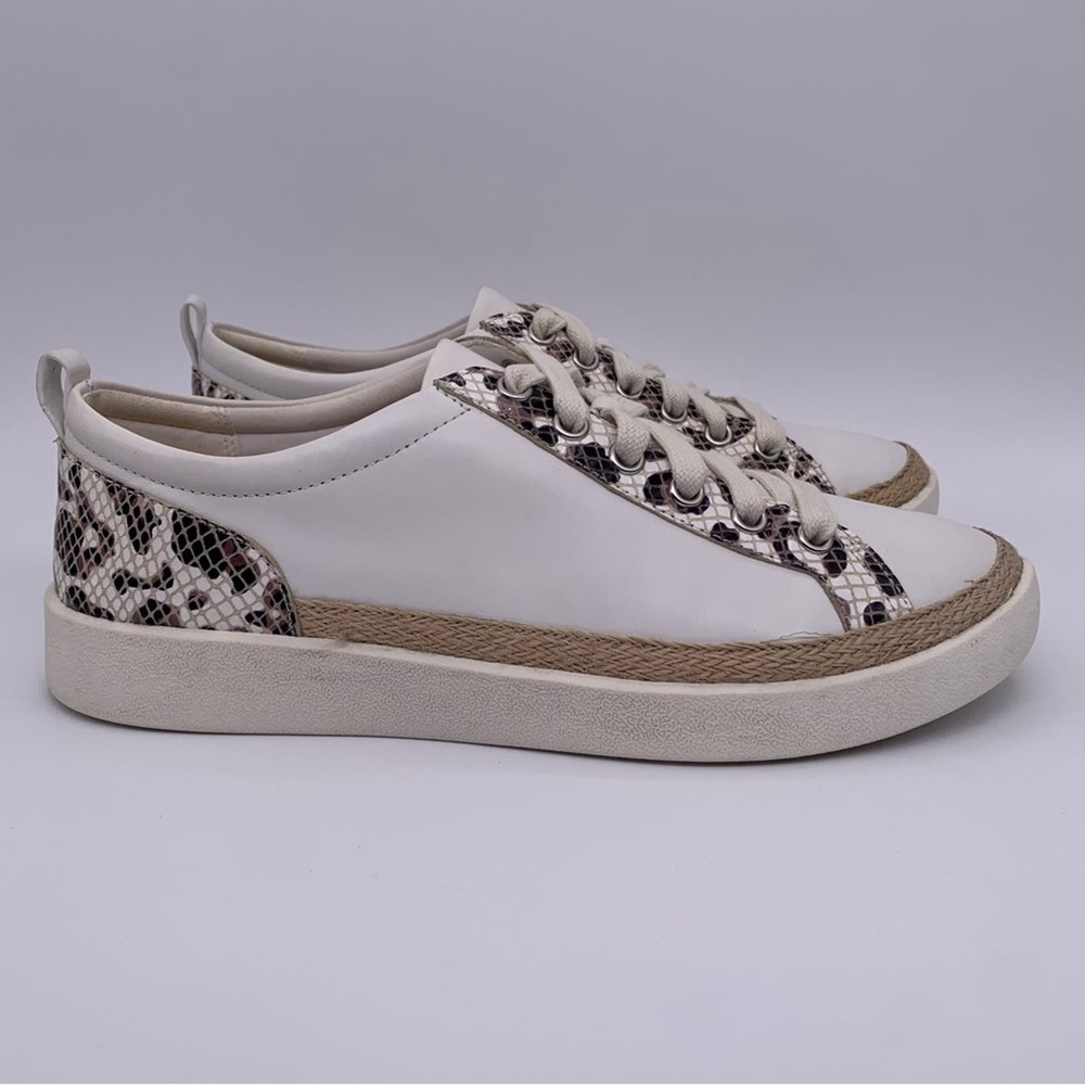 Vionic Winny White Leopard/Snake Print Leather Women's Sneaker  -   Size:  9